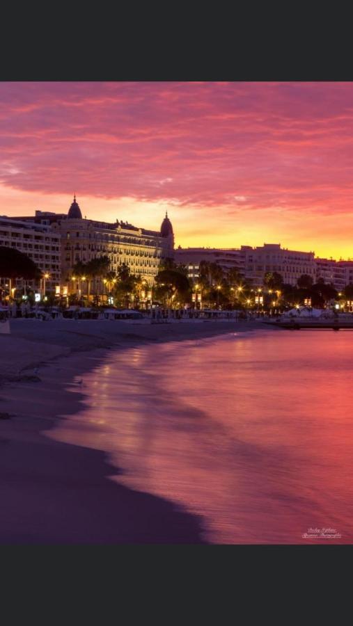 2 Pieces Cannes Centre Buitenkant foto